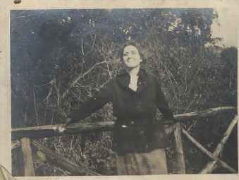Larger image of Anna Lewis in California not available.